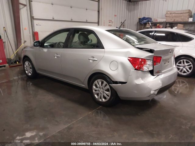 Photo 2 VIN: KNAFU4A20D5730549 - KIA FORTE 