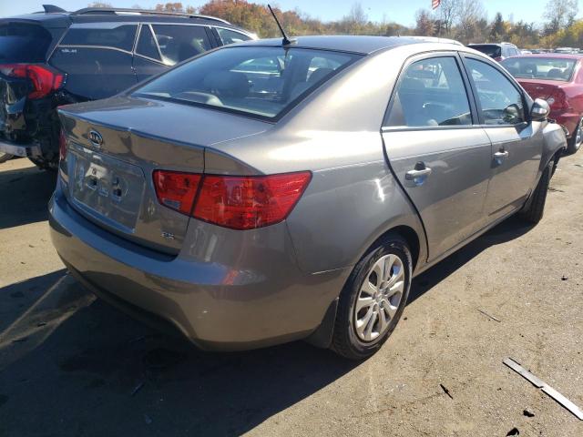 Photo 3 VIN: KNAFU4A21A5053975 - KIA FORTE EX 