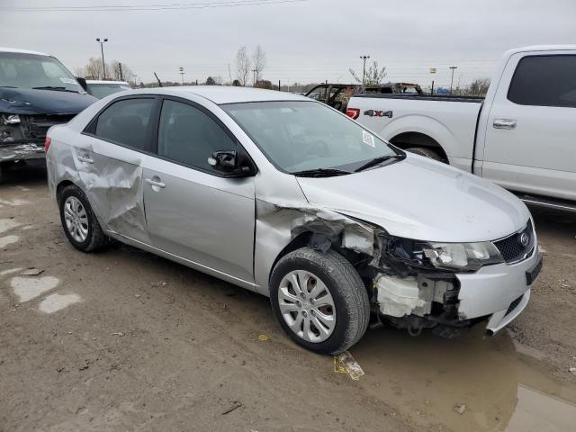 Photo 3 VIN: KNAFU4A21A5068704 - KIA FORTE EX 