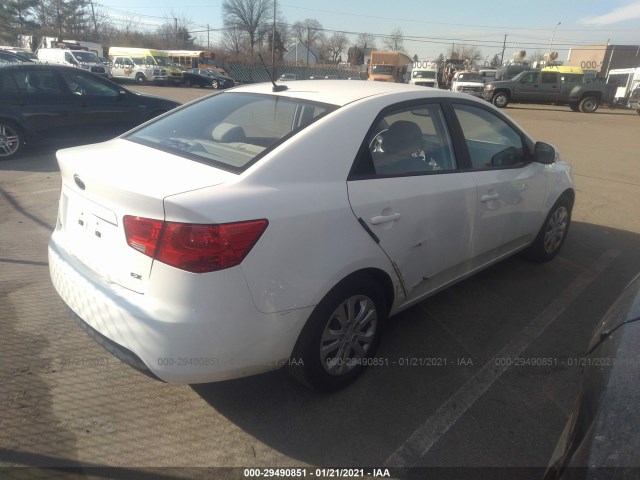 Photo 3 VIN: KNAFU4A21A5120445 - KIA FORTE 