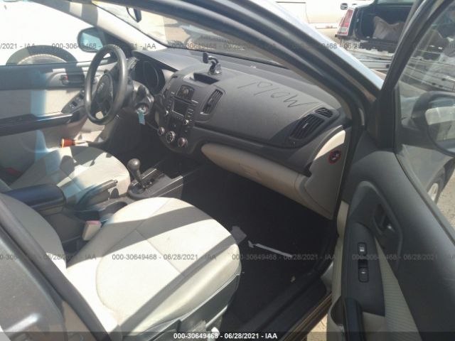 Photo 4 VIN: KNAFU4A21A5187580 - KIA FORTE 