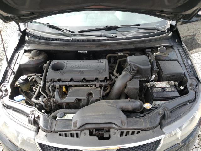 Photo 10 VIN: KNAFU4A21A5208900 - KIA FORTE EX 