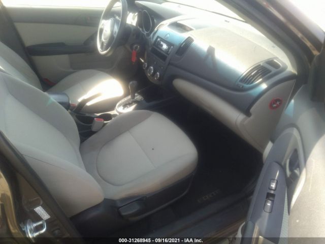 Photo 4 VIN: KNAFU4A21A5238107 - KIA FORTE 