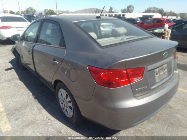 Photo 2 VIN: KNAFU4A21A5247504 - KIA FORTE 