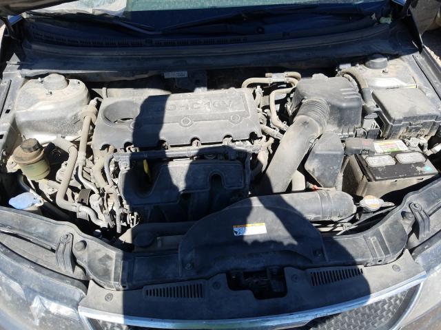 Photo 6 VIN: KNAFU4A21A5251570 - KIA FORTE EX 