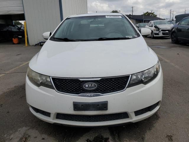 Photo 4 VIN: KNAFU4A21A5270748 - KIA FORTE EX 