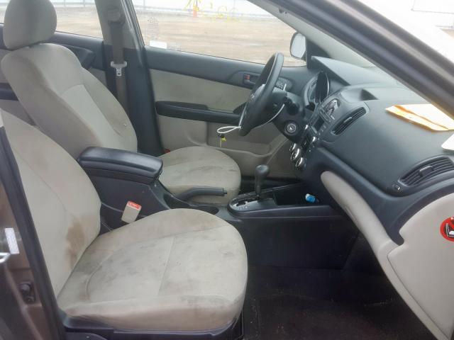 Photo 4 VIN: KNAFU4A21A5807828 - KIA FORTE EX 