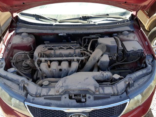 Photo 10 VIN: KNAFU4A21A5808400 - KIA FORTE EX 