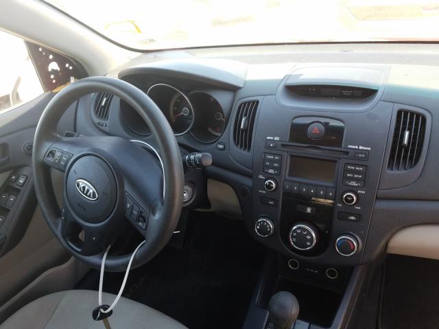 Photo 8 VIN: KNAFU4A21A5836634 - KIA FORTE EX 