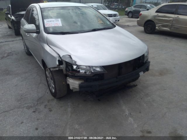 Photo 5 VIN: KNAFU4A21A5856513 - KIA FORTE 