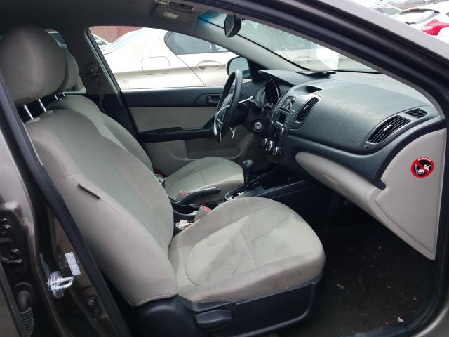 Photo 4 VIN: KNAFU4A21A5862828 - KIA FORTE EX 