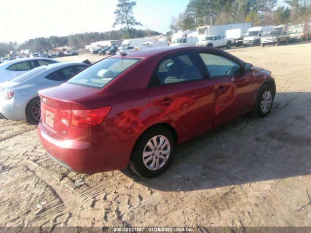 Photo 3 VIN: KNAFU4A21A5863428 - KIA FORTE 