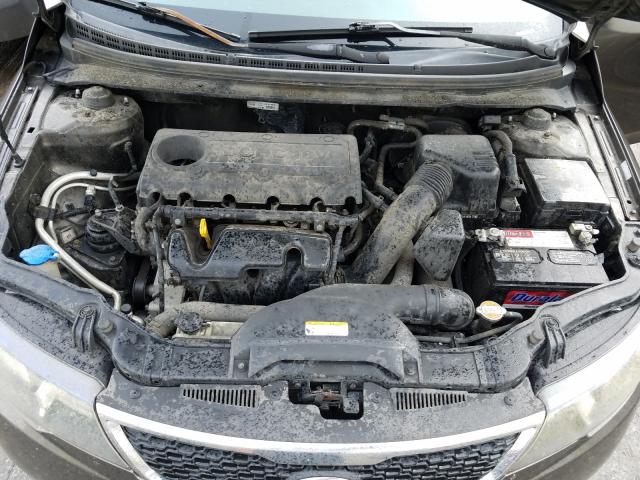 Photo 6 VIN: KNAFU4A21B5355350 - KIA FORTE EX 