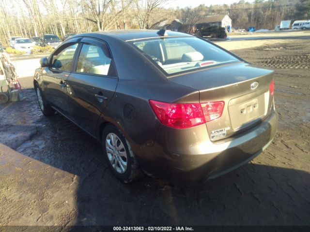 Photo 2 VIN: KNAFU4A21B5429091 - KIA FORTE 