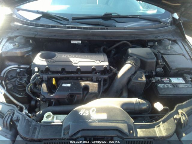 Photo 9 VIN: KNAFU4A21B5429091 - KIA FORTE 