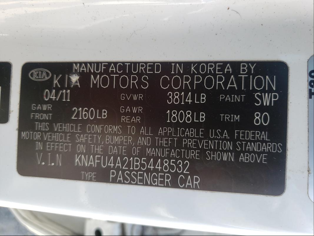 Photo 9 VIN: KNAFU4A21B5448532 - KIA FORTE EX 