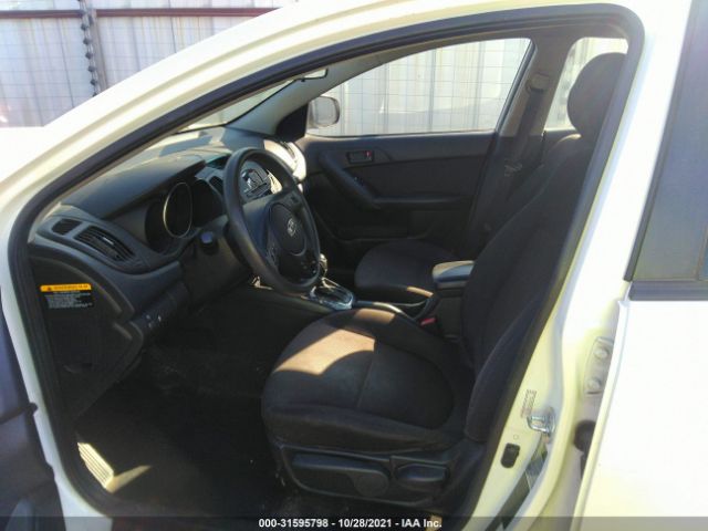 Photo 4 VIN: KNAFU4A21B5451124 - KIA FORTE 