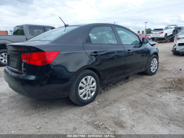 Photo 3 VIN: KNAFU4A21B5453438 - KIA FORTE 