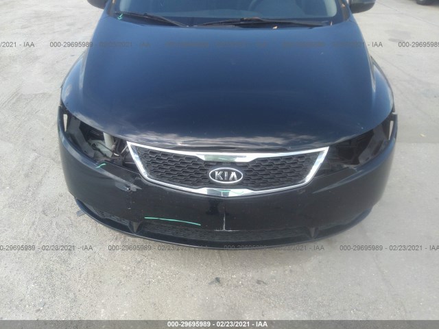 Photo 5 VIN: KNAFU4A21C5554626 - KIA FORTE 