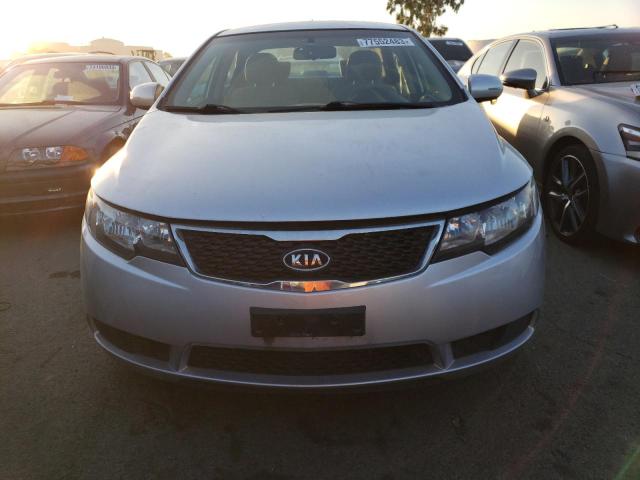 Photo 4 VIN: KNAFU4A21C5571782 - KIA FORTE 