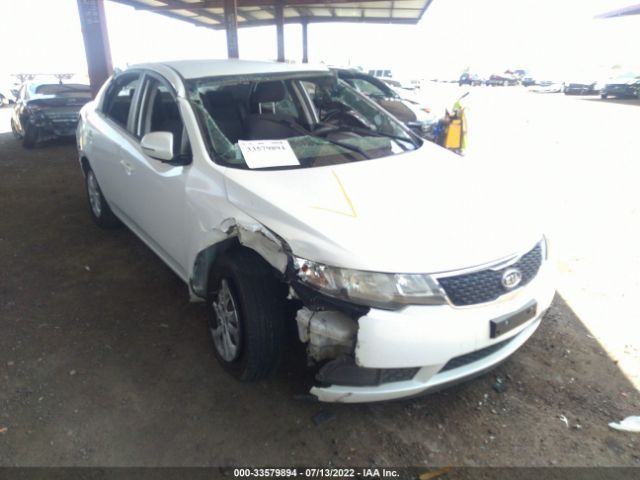 Photo 5 VIN: KNAFU4A21C5601315 - KIA FORTE 