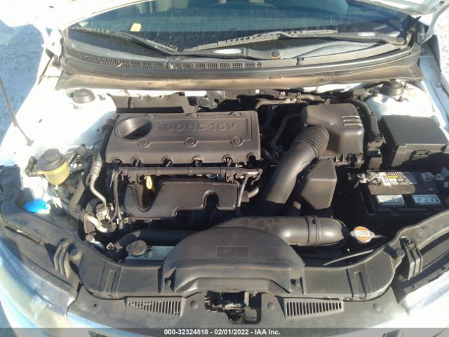 Photo 9 VIN: KNAFU4A21C5623122 - KIA FORTE 