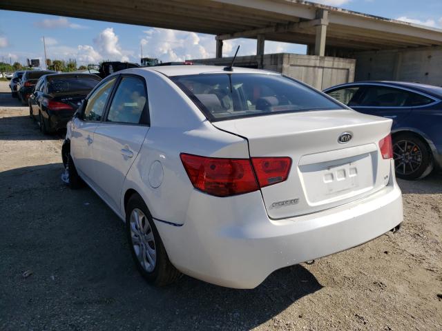 Photo 2 VIN: KNAFU4A21D5665369 - KIA FORTE EX 