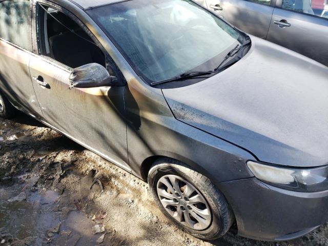 Photo 8 VIN: KNAFU4A21D5668790 - KIA FORTE EX 