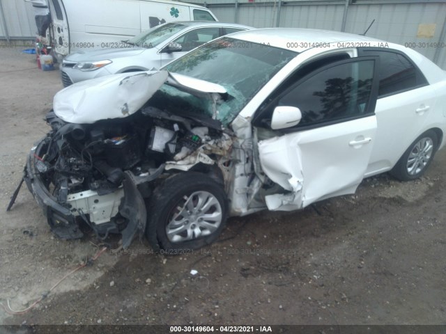 Photo 5 VIN: KNAFU4A21D5687307 - KIA FORTE 