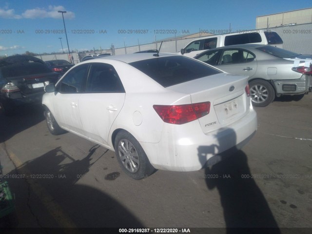 Photo 2 VIN: KNAFU4A21D5694967 - KIA FORTE 