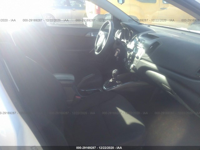 Photo 4 VIN: KNAFU4A21D5694967 - KIA FORTE 