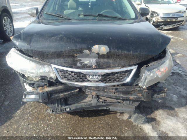 Photo 5 VIN: KNAFU4A21D5701822 - KIA FORTE 