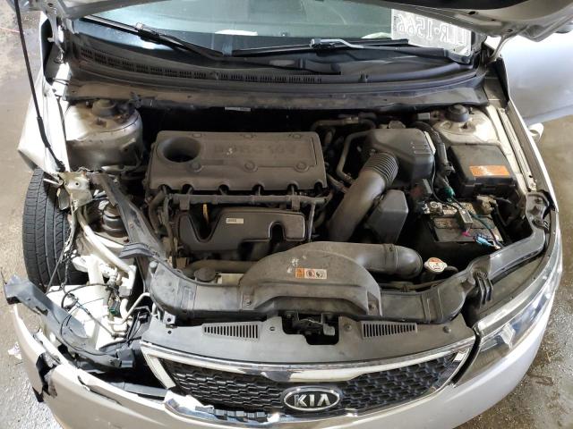 Photo 10 VIN: KNAFU4A21D5709273 - KIA CARNIVAL 