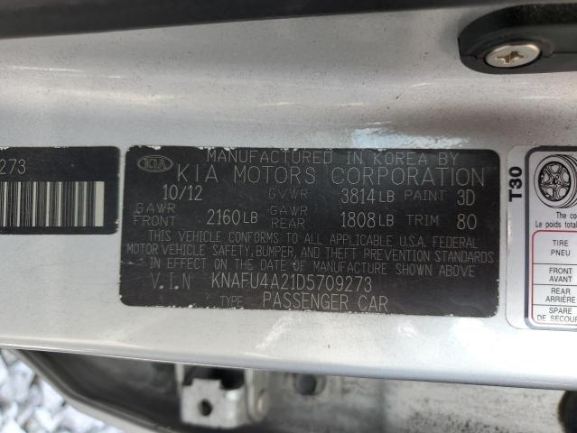 Photo 11 VIN: KNAFU4A21D5709273 - KIA CARNIVAL 