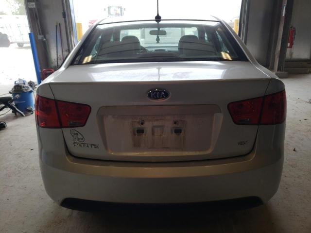 Photo 5 VIN: KNAFU4A21D5730186 - KIA FORTE EX 