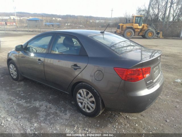 Photo 2 VIN: KNAFU4A21D5731922 - KIA FORTE 