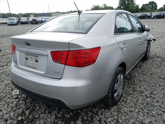 Photo 3 VIN: KNAFU4A22A5051202 - KIA FORTE EX 