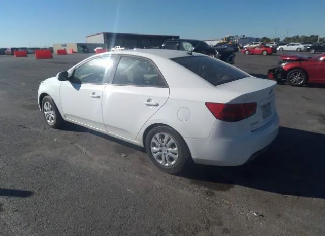 Photo 2 VIN: KNAFU4A22A5065827 - KIA FORTE 