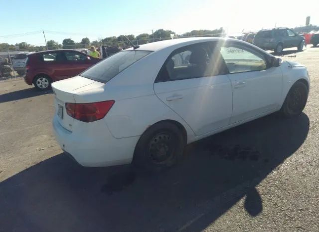 Photo 3 VIN: KNAFU4A22A5065827 - KIA FORTE 