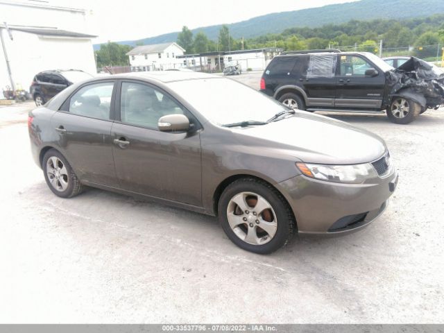 Photo 0 VIN: KNAFU4A22A5107042 - KIA FORTE 