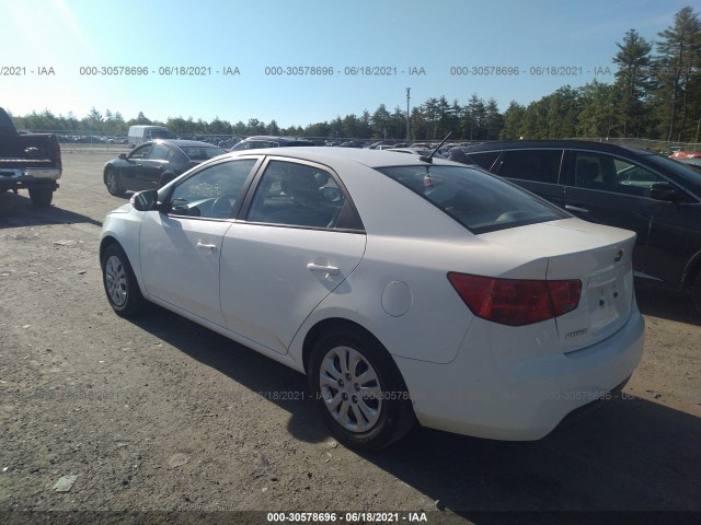 Photo 2 VIN: KNAFU4A22A5132345 - KIA FORTE 