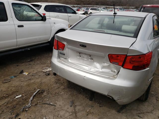 Photo 8 VIN: KNAFU4A22A5178080 - KIA FORTE EX 