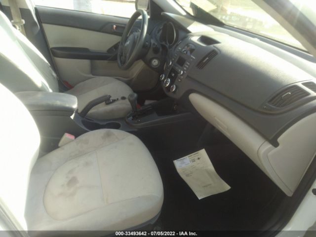 Photo 4 VIN: KNAFU4A22A5178483 - KIA FORTE 