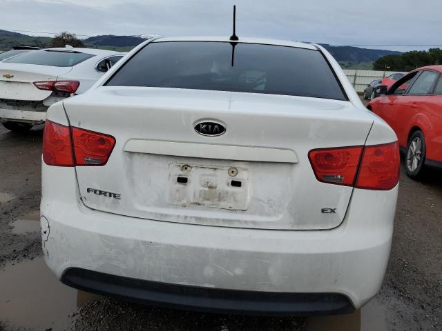 Photo 5 VIN: KNAFU4A22A5223745 - KIA FORTE EX 