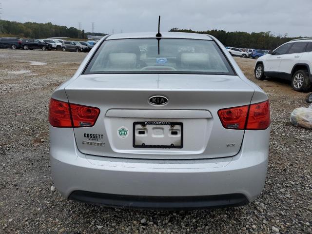 Photo 5 VIN: KNAFU4A22A5267938 - KIA FORTE EX 