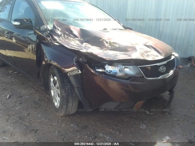 Photo 5 VIN: KNAFU4A22A5817705 - KIA FORTE 