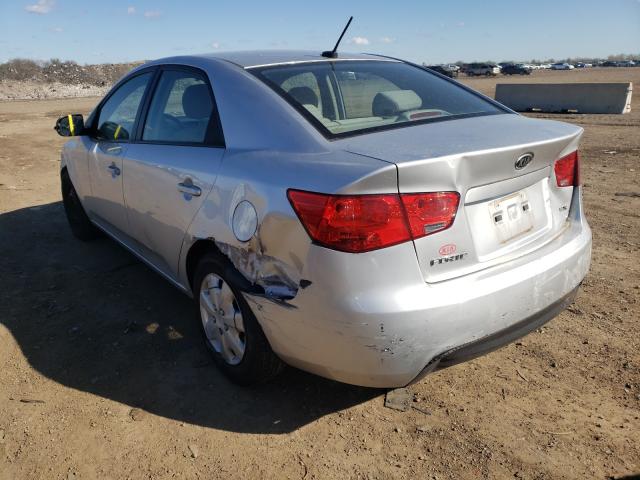 Photo 2 VIN: KNAFU4A22A5862417 - KIA FORTE EX 