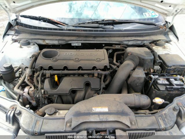 Photo 9 VIN: KNAFU4A22B5365952 - KIA FORTE 