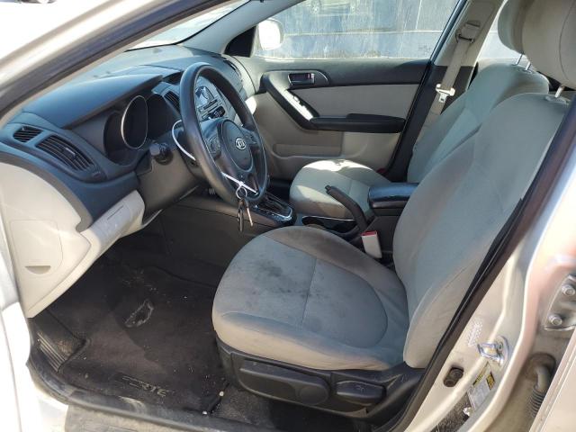 Photo 6 VIN: KNAFU4A22B5373730 - KIA FORTE EX 