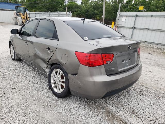 Photo 2 VIN: KNAFU4A22B5385375 - KIA FORTE EX 